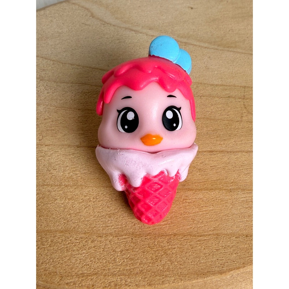 Zuru PVC Ice Cream Cone Mini Figure Pink Bird Character Suction Cup Toy